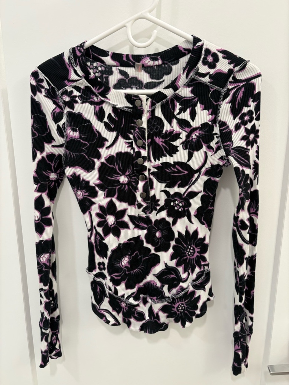 Free People FP Movement Rally Thermal Henley Layer in Garden Floral Lilac Sz S